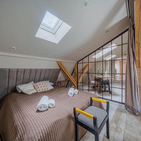 Golden Rooftop Apartment-Oldtown Breslavia Exterior foto